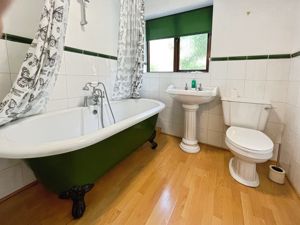 Bathroom- click for photo gallery